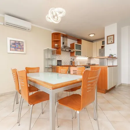 Darko Appartement *